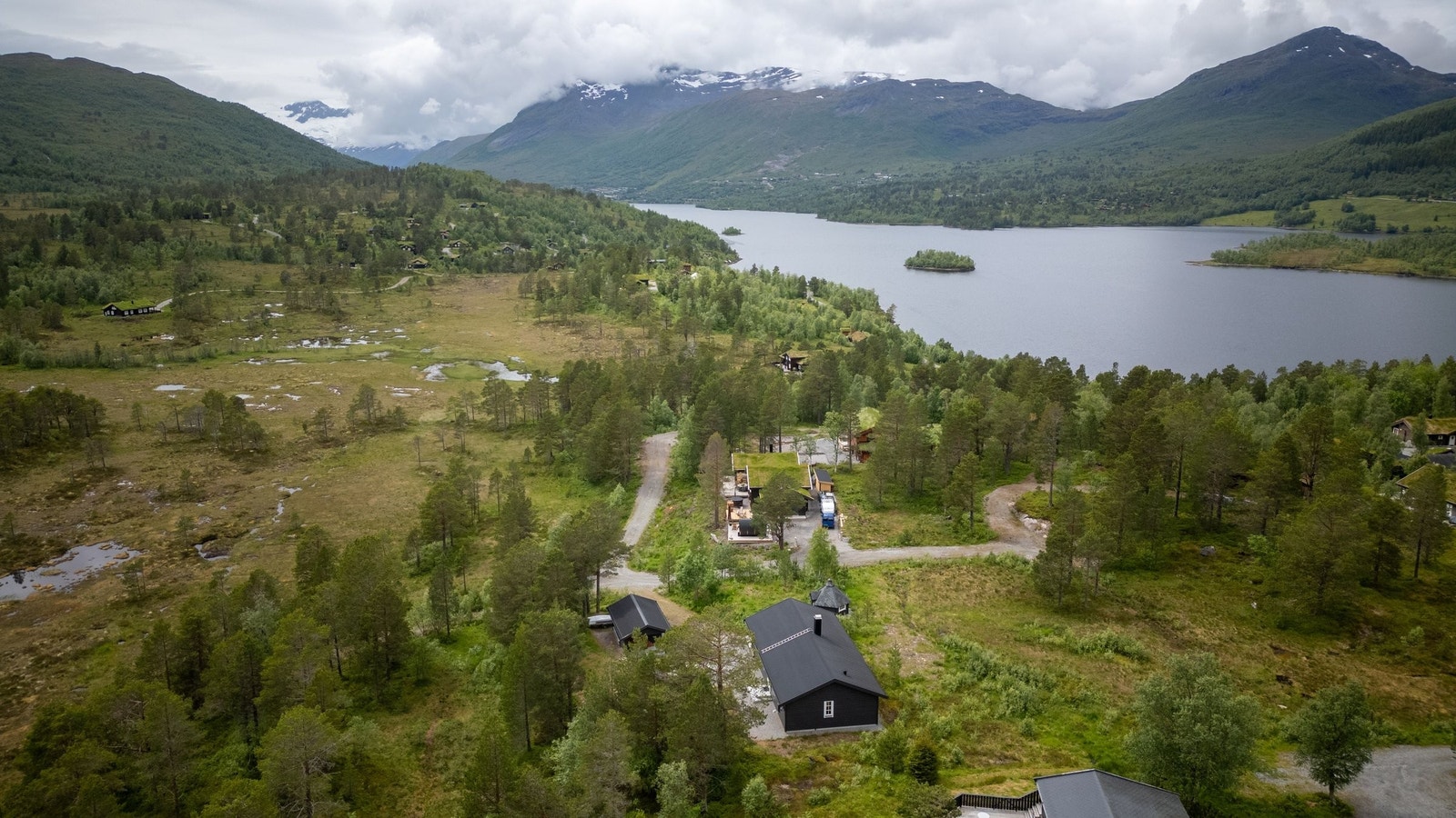 Flotte muligheter for friluftsliv sommer og vinter Galleribilde