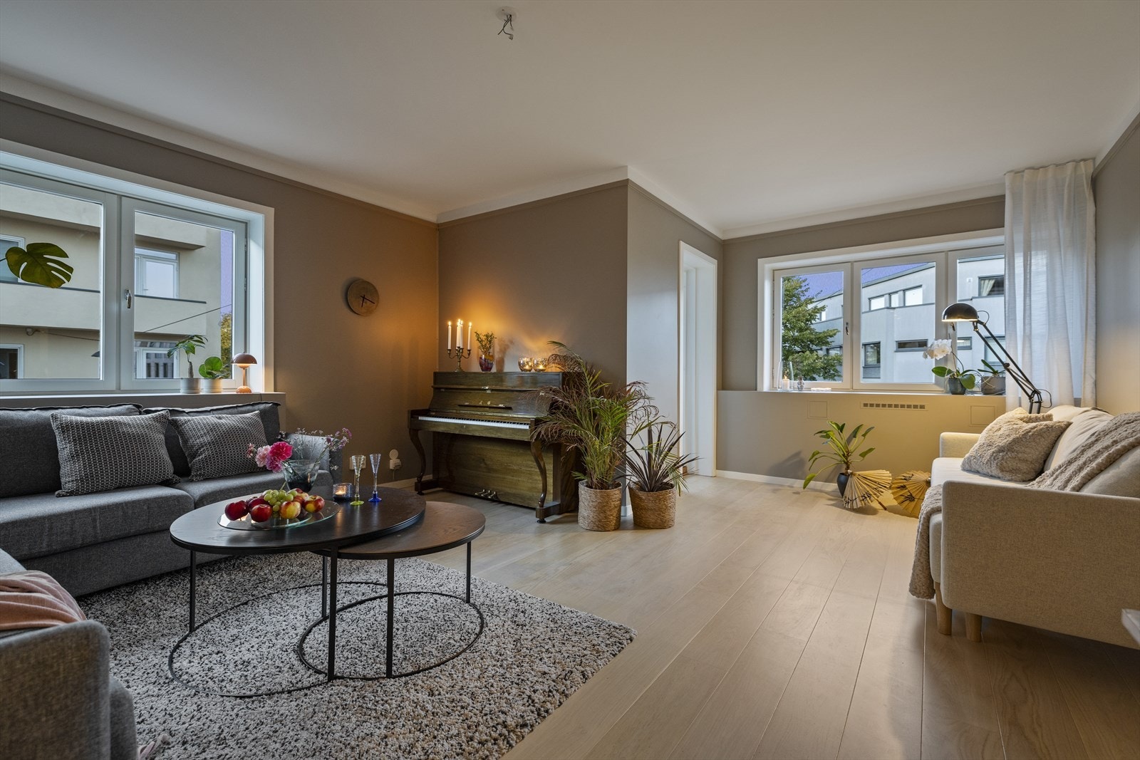 Meget romslig stue. Galleribilde