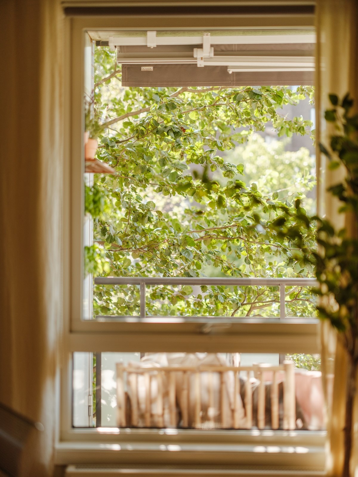 Her bor dere skjermet med et herlig, grønt utsyn. Galleribilde