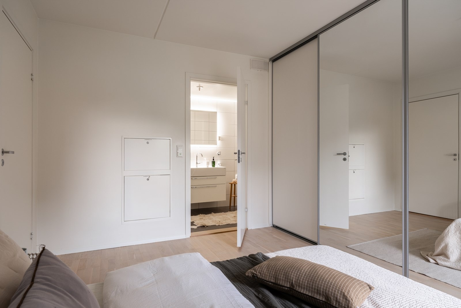 En suite hovedsoverom gir en ekstra følelse av luksus i hverdagen. Galleribilde