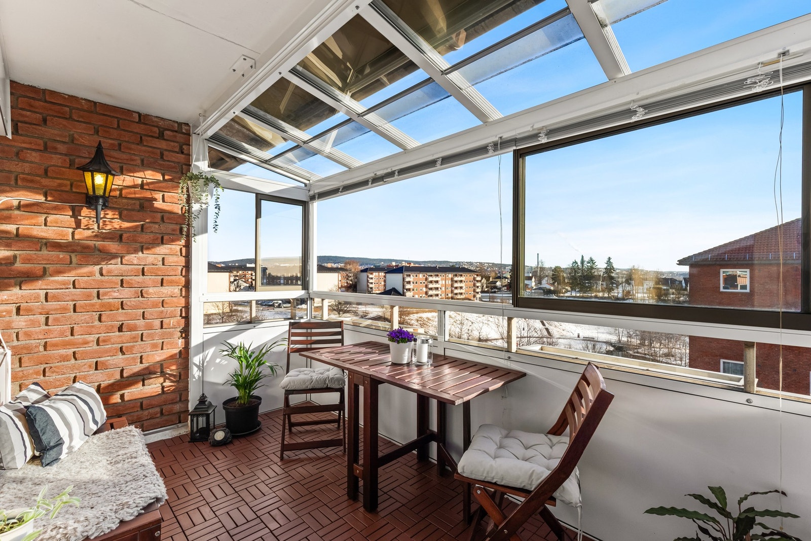 Attraktiv, intern beliggenhet i et meget veletablert borettslag Galleribilde