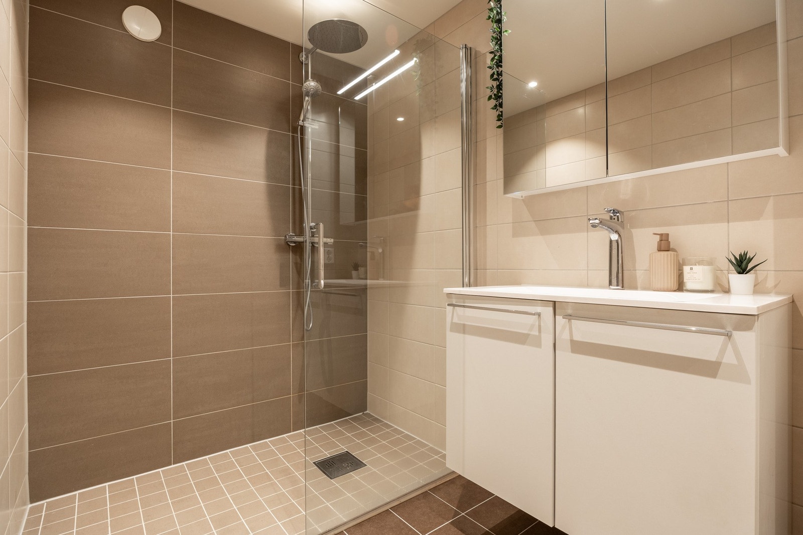 Badet ble rehabilitert i 2023 i regi av borettslaget. Galleribilde