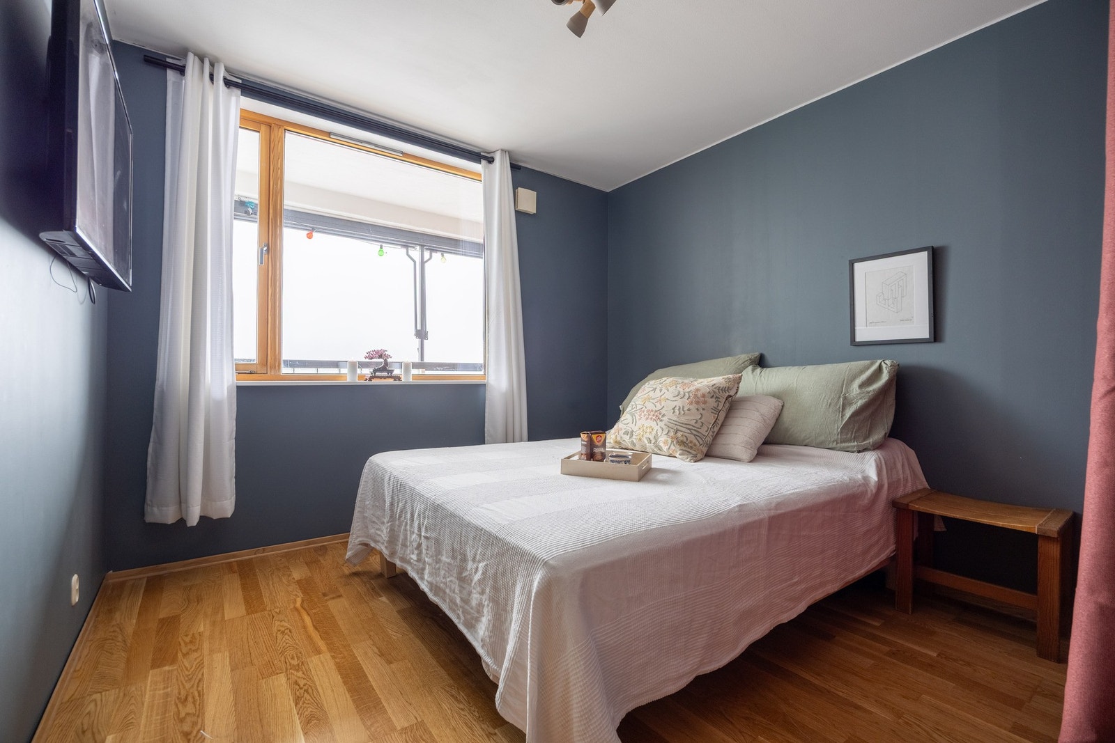 Hovedsoverommet er meget romslig med god plass. Galleribilde