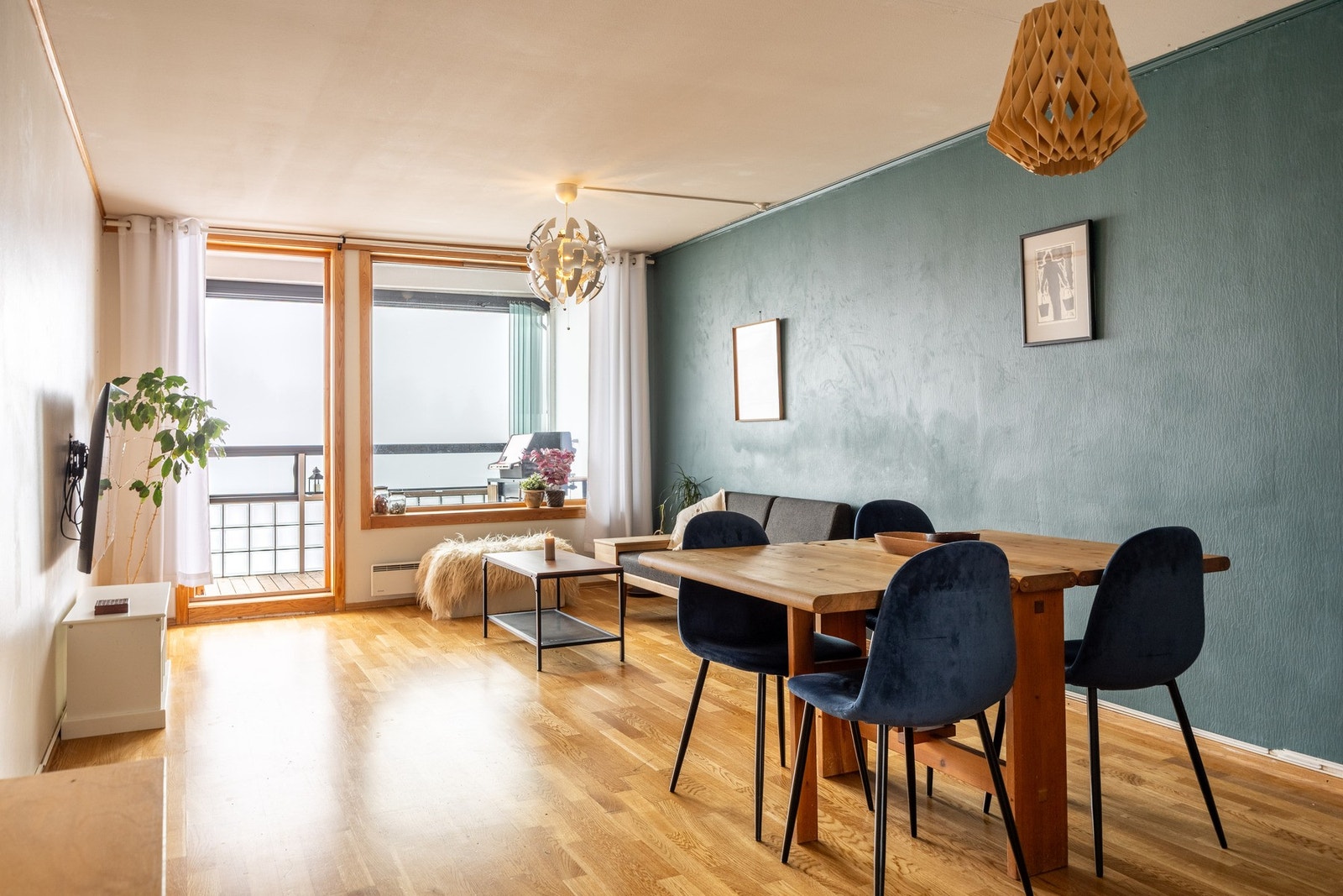 Ravnkollbakken 79 presenteres av Mekleriet ved Magnus Bekken. Foto: Daniel Bergsagel. Galleribilde