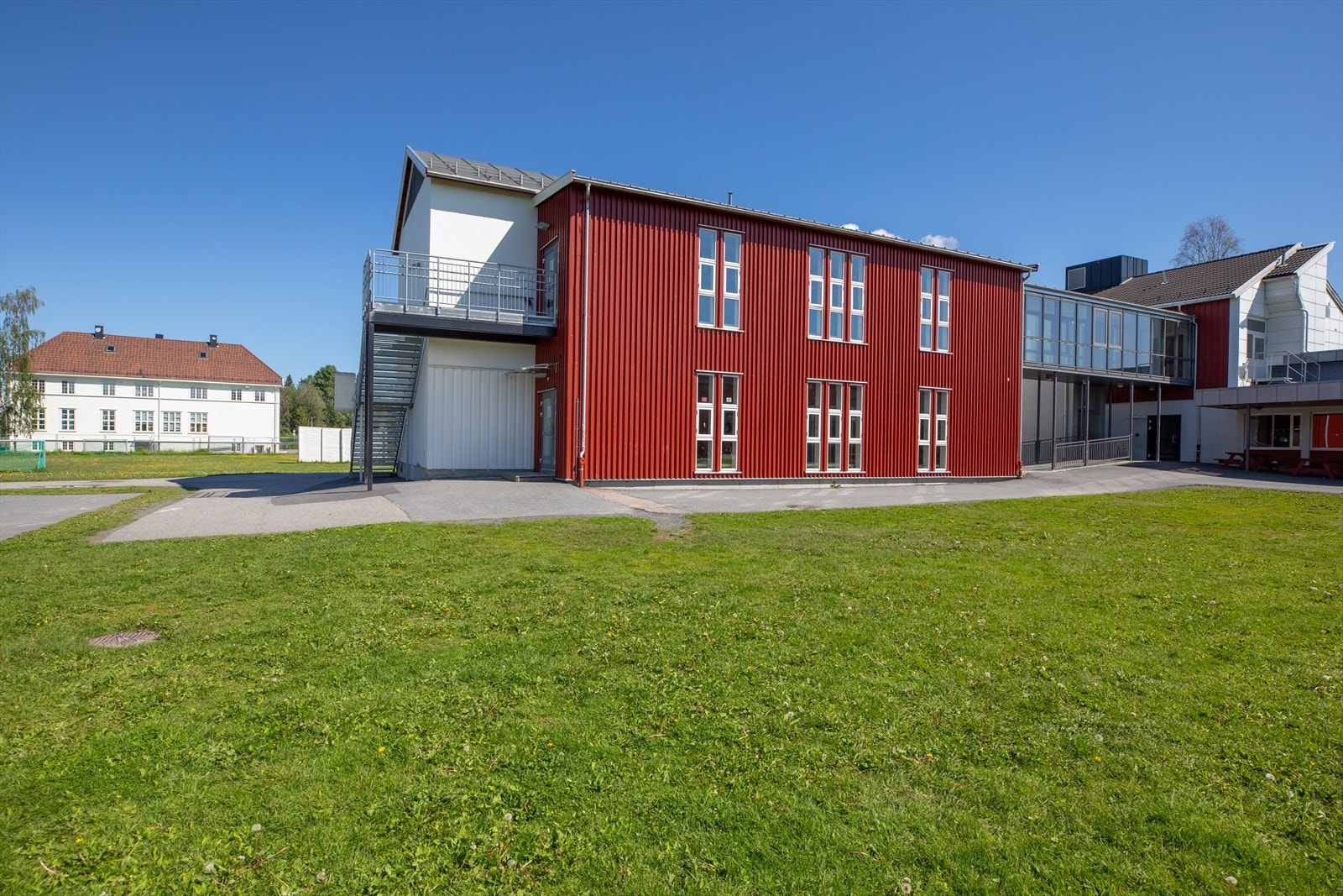 Sørum Skole. Galleribilde