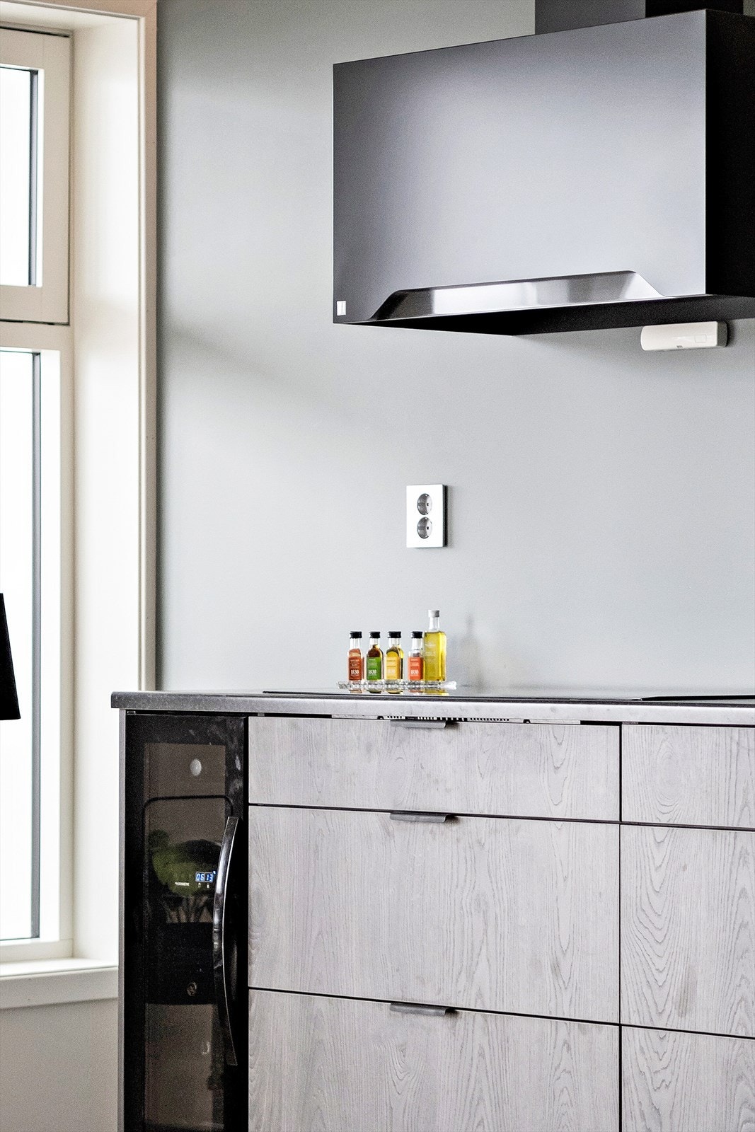 Det er kjøkkenventilator med avtrekk ut Galleribilde