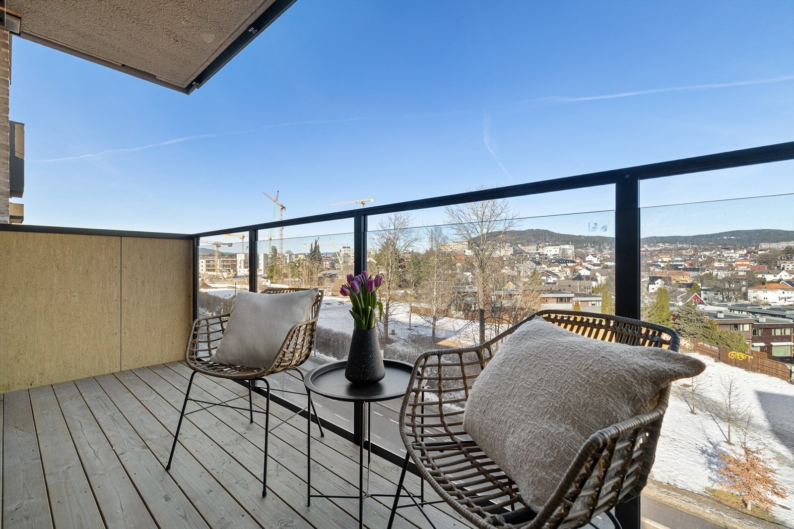 Fra balkongen har du flott utsikt mot Grefsen og Årvoll. Galleribilde