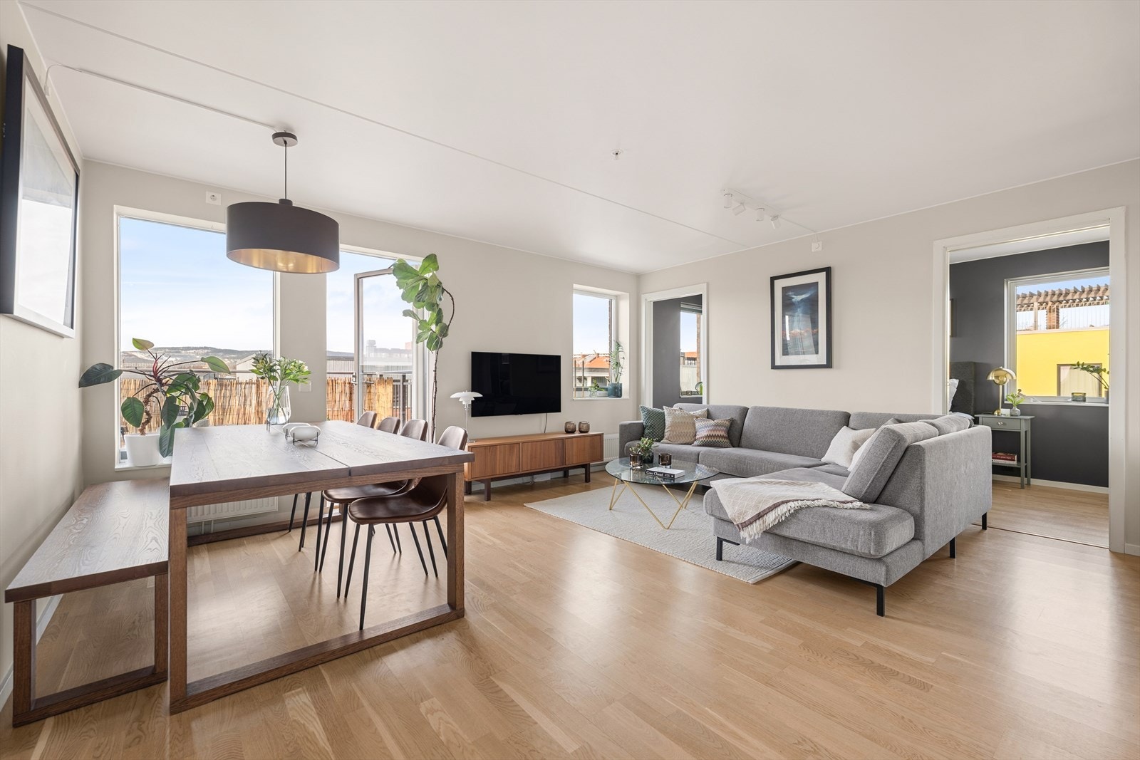 DNB Eiendom v/Marte Gabrielli har gleden av å presentere lekre Fjellgata 32A! Galleribilde