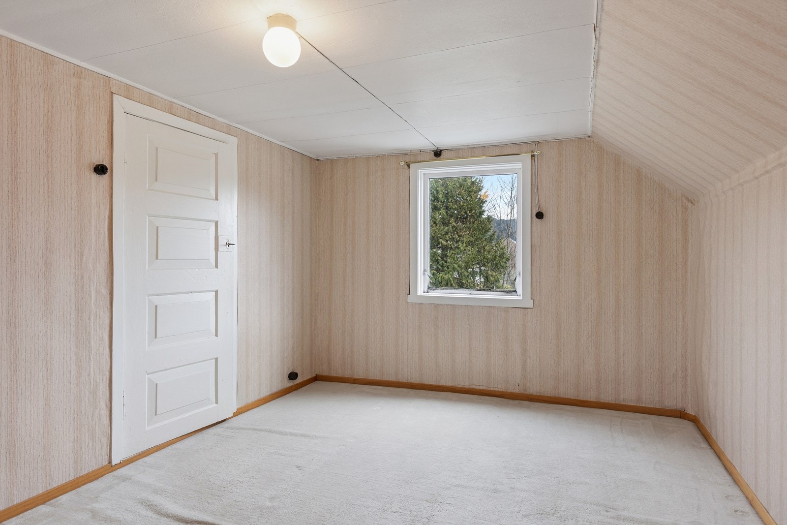 Soverom 2 på loft. Galleribilde