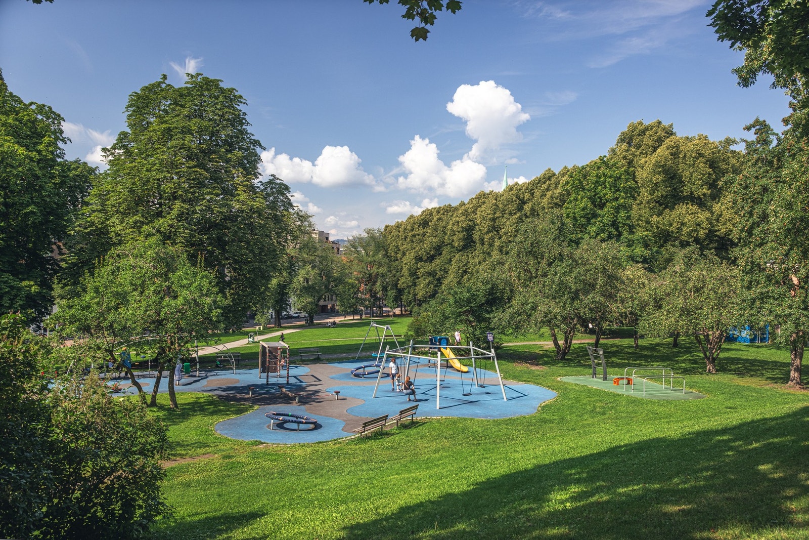 Flere hyggelige parker i nærområdet. Galleribilde