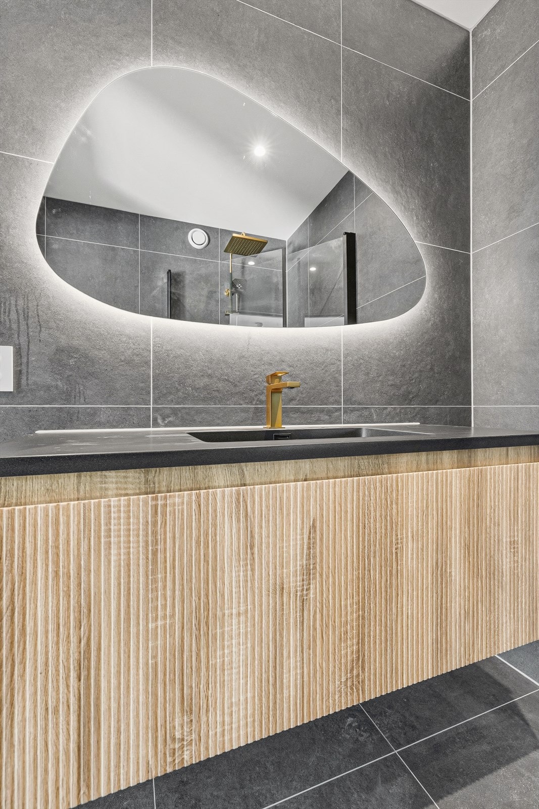 Bad i andre etasje Galleribilde