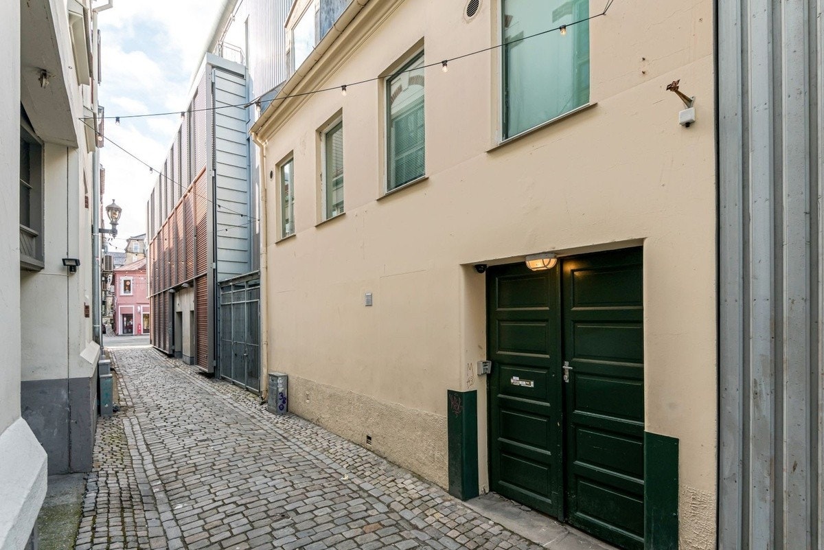 Søndre Gate 19 - Inngangsparti leilighetene fra Danielbakerveita Galleribilde