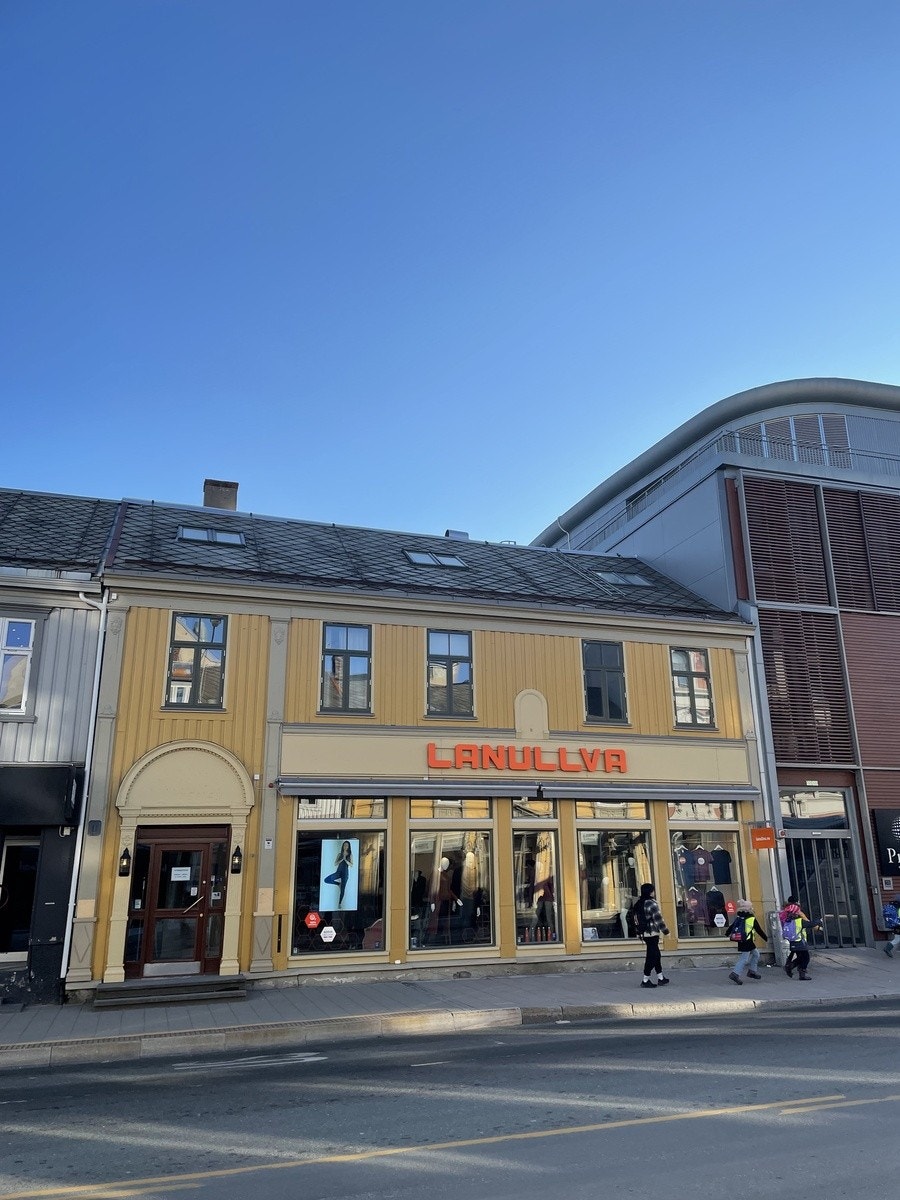 Søndre Gate 19 - Fasade. Fasaden ble pusset opp for få år siden Galleribilde