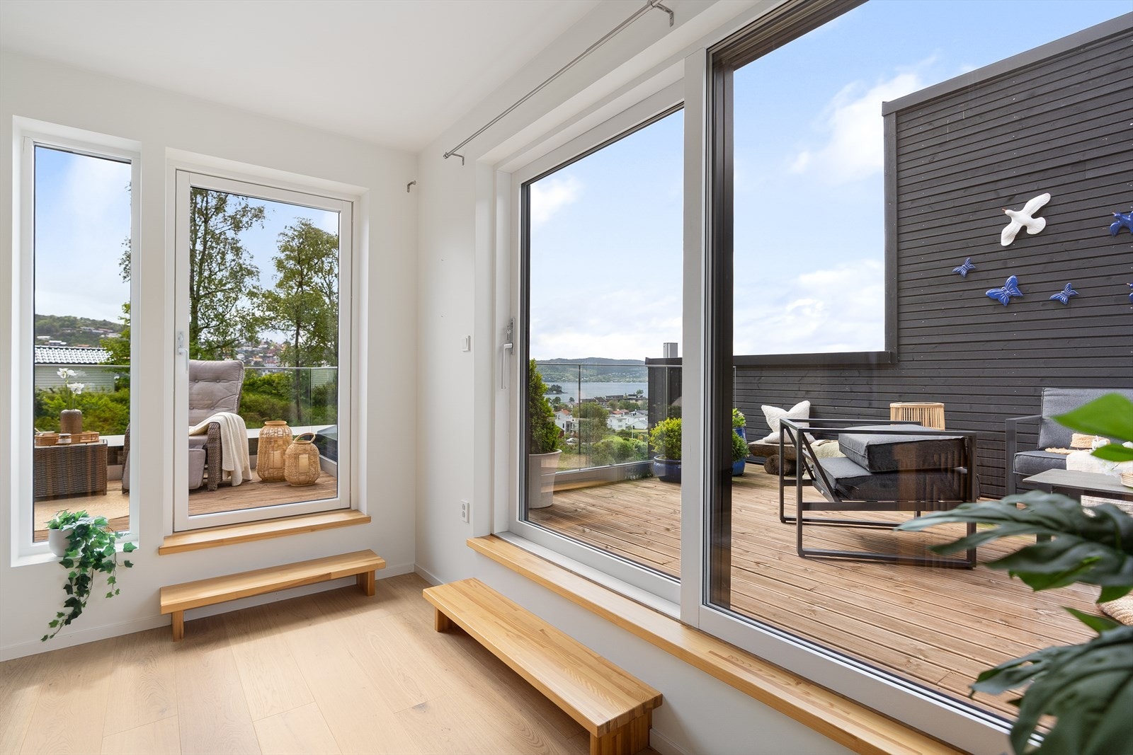 En flott og lys etasje med mange muligheter. Galleribilde