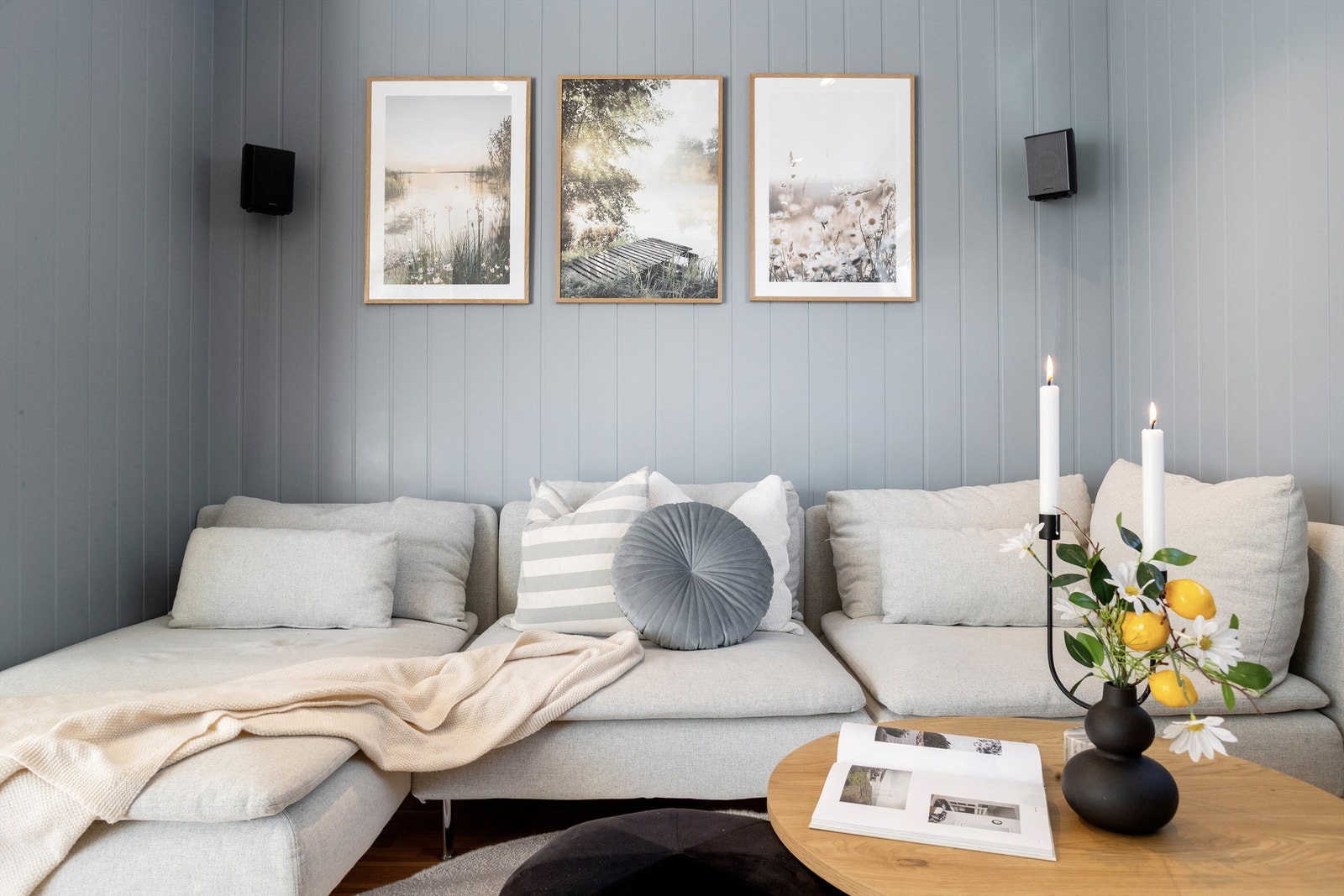 Stuen er skjermet og usjenert og man slipper innsyn Galleribilde