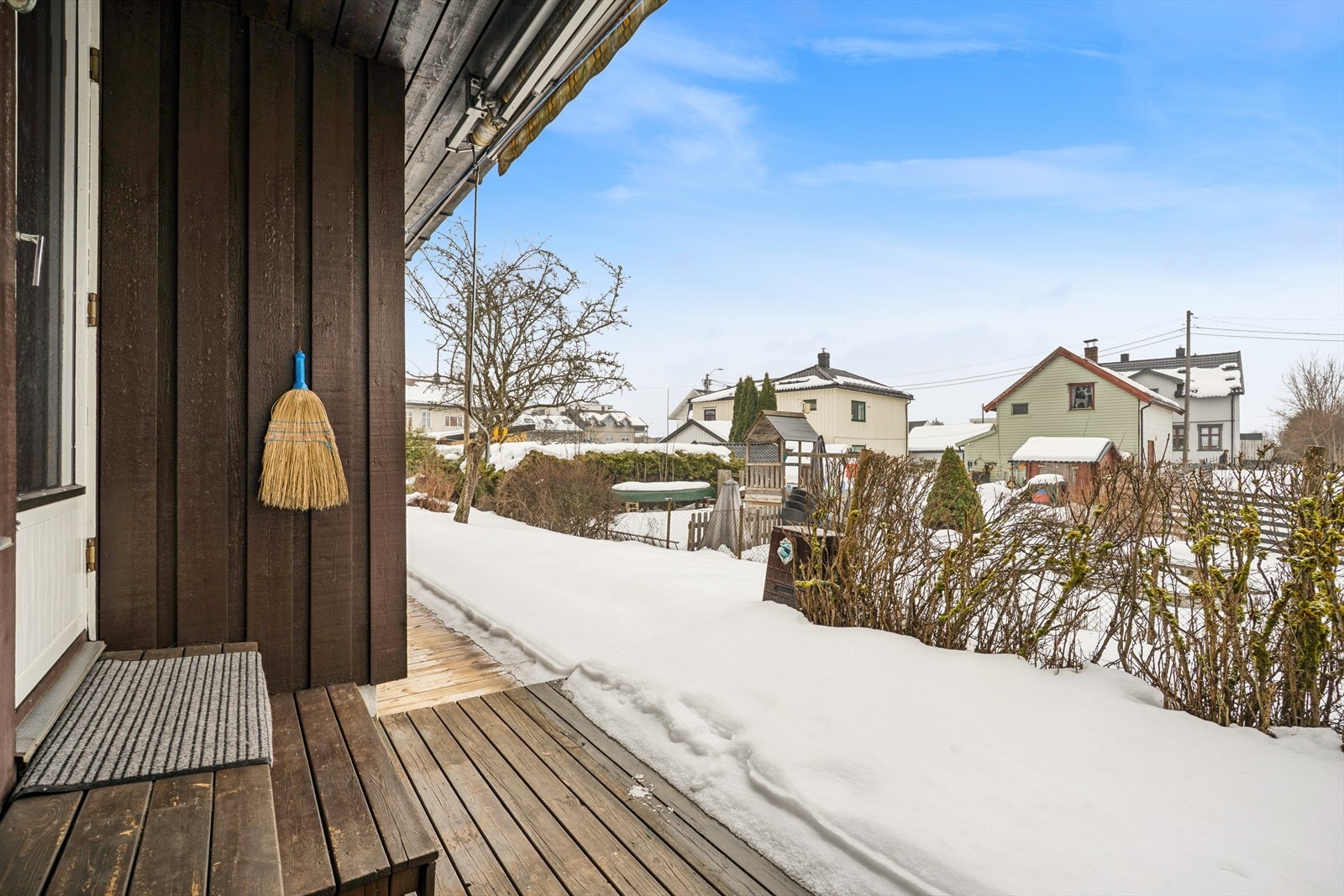 Her er det god plass for utemøblement. Galleribilde