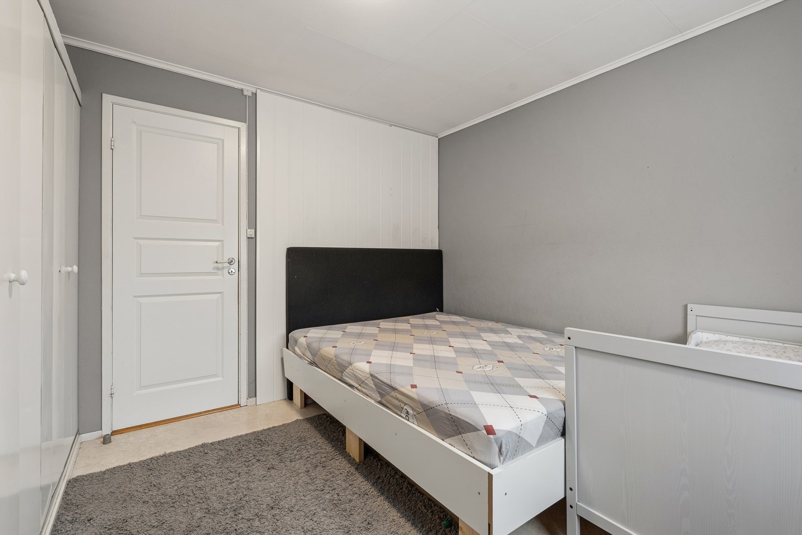 Her er det også plass for gode garderobeløsninger. Galleribilde