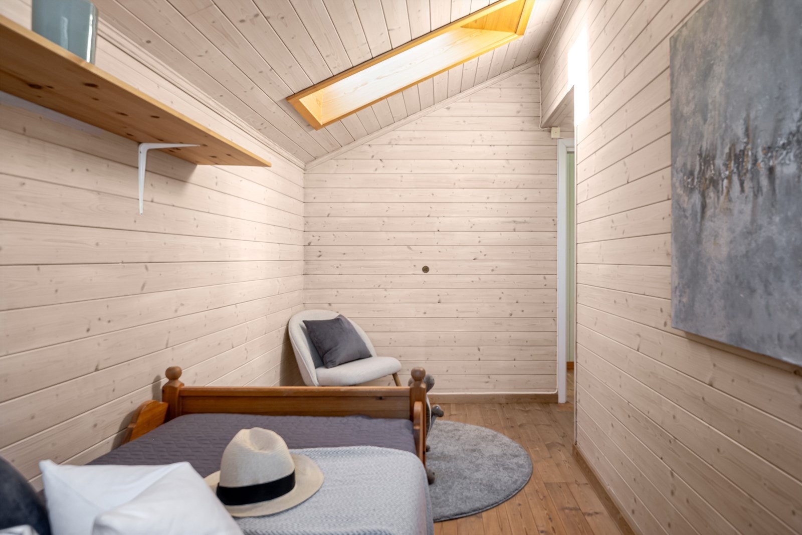 Soverom 3. 2. etasje. Takvindu Galleribilde