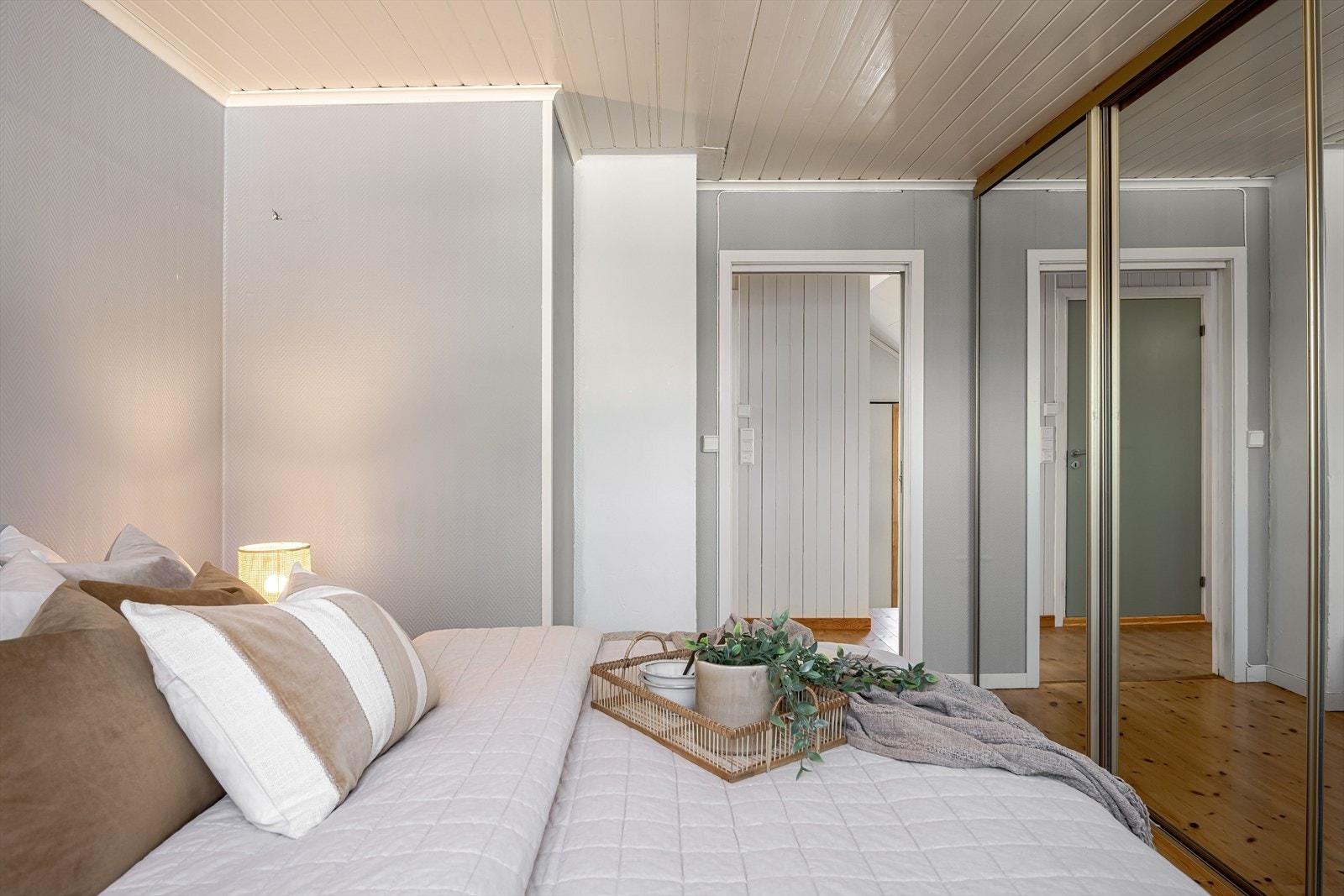 Hovedsoverom 2. etasje - detalj Galleribilde