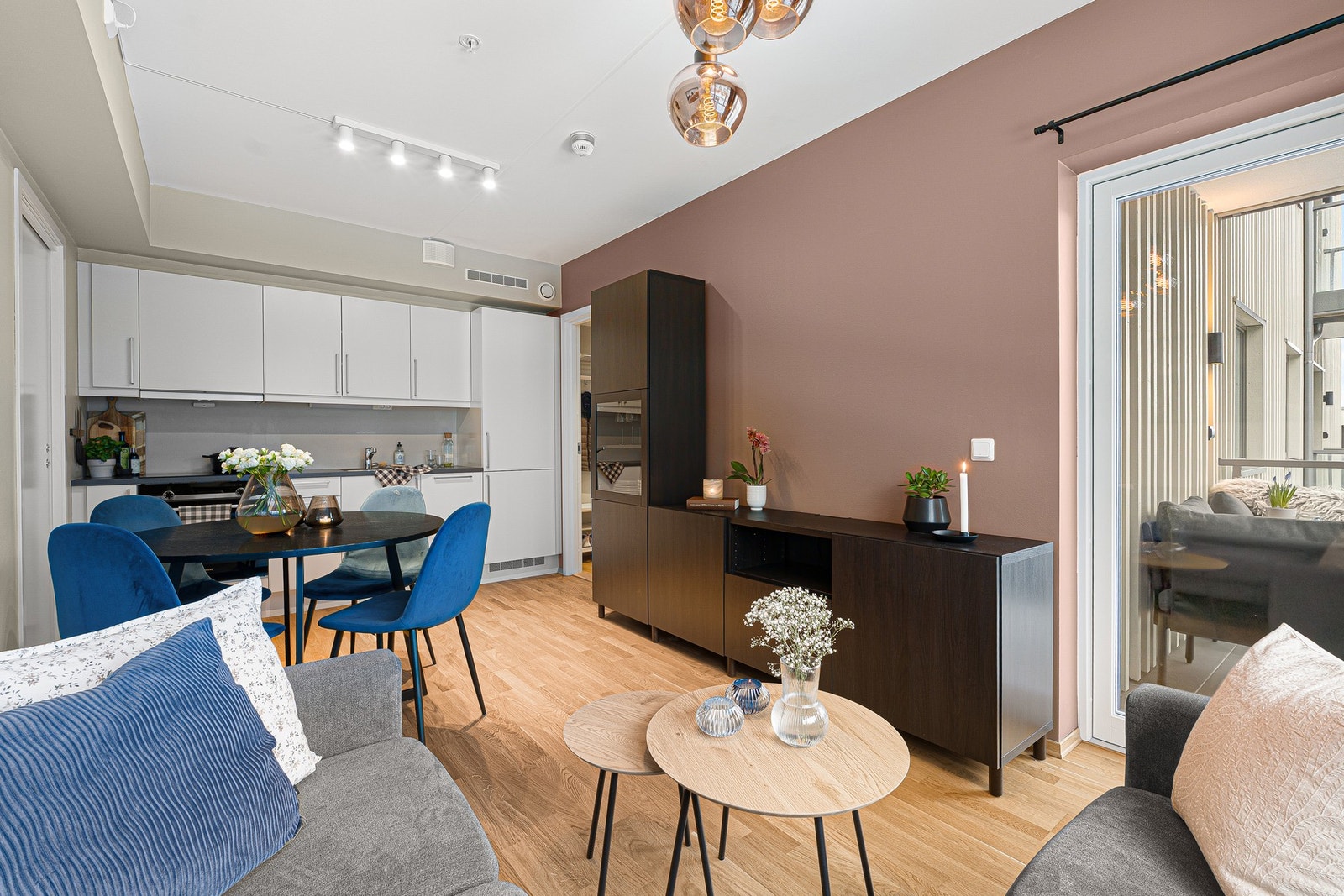 David Novosad v/ EiendomsMegler1 ønsker velkommen til Øvre Granåslia 23. Galleribilde