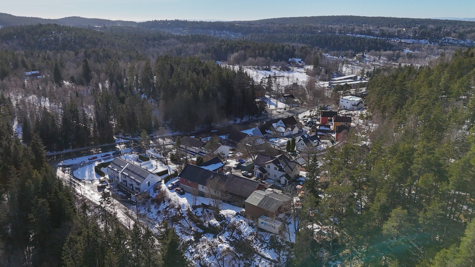 Det foreligger rammetillatelse for oppføring av totalt 10 enheter. Galleribilde
