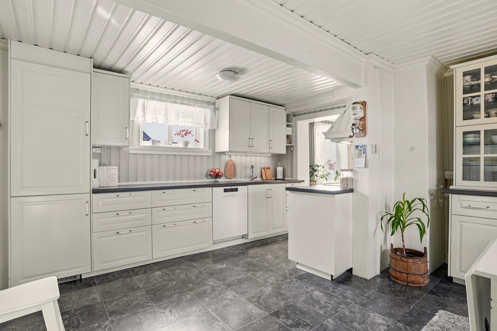 Kjøkkenet er fra ca. 2014. Galleribilde