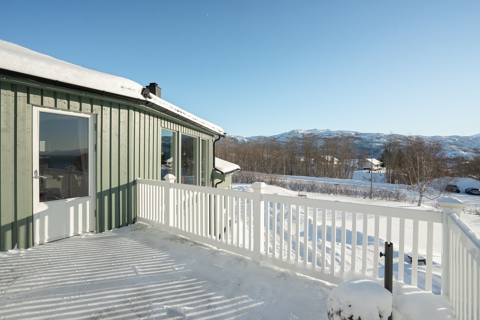 Veranda med plass for utemøbler Galleribilde