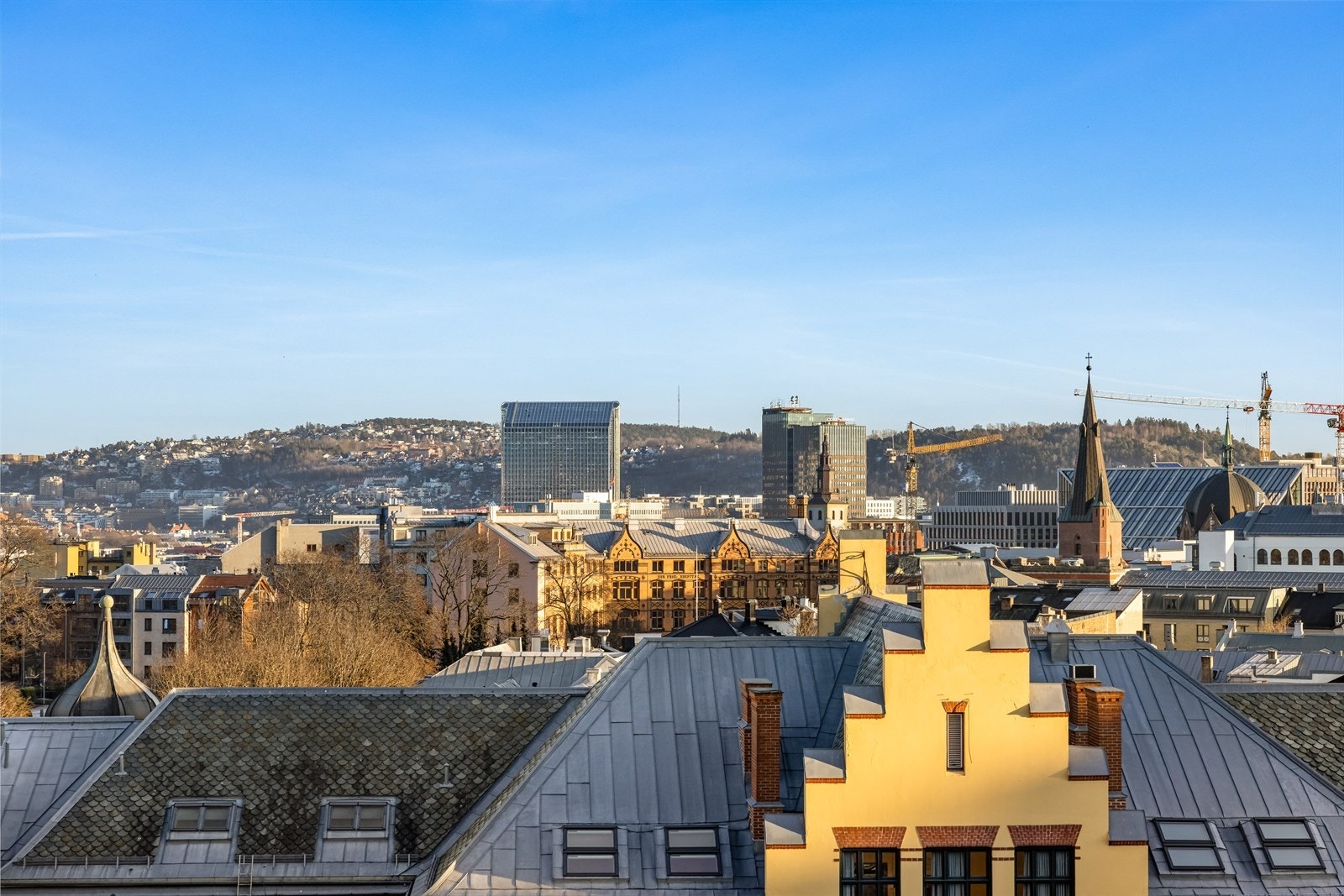 Høyt og fritt over byen. Galleribilde