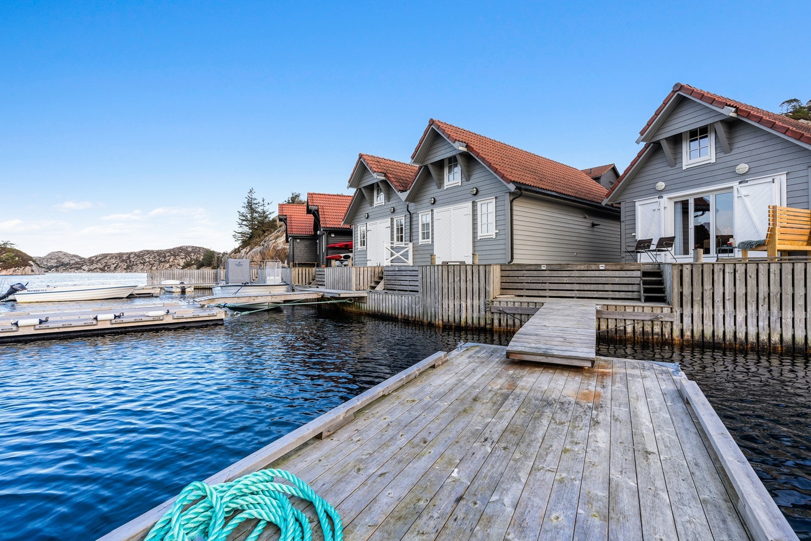 Området innbyr til et aktivt og maritimt liv, med ypperlige forhold for båtliv, fiske, bading og rekreasjon. Galleribilde