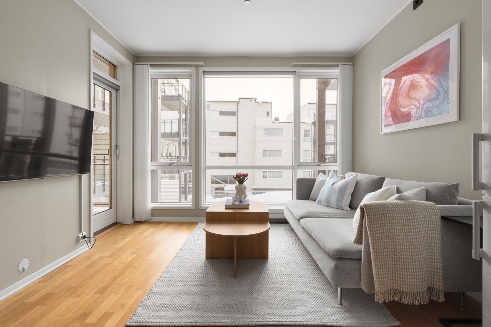 Den gode planløsningen gjør leiligheten praktisk, fleksibel og enkel å innrede, enten man bor alene eller sammen.