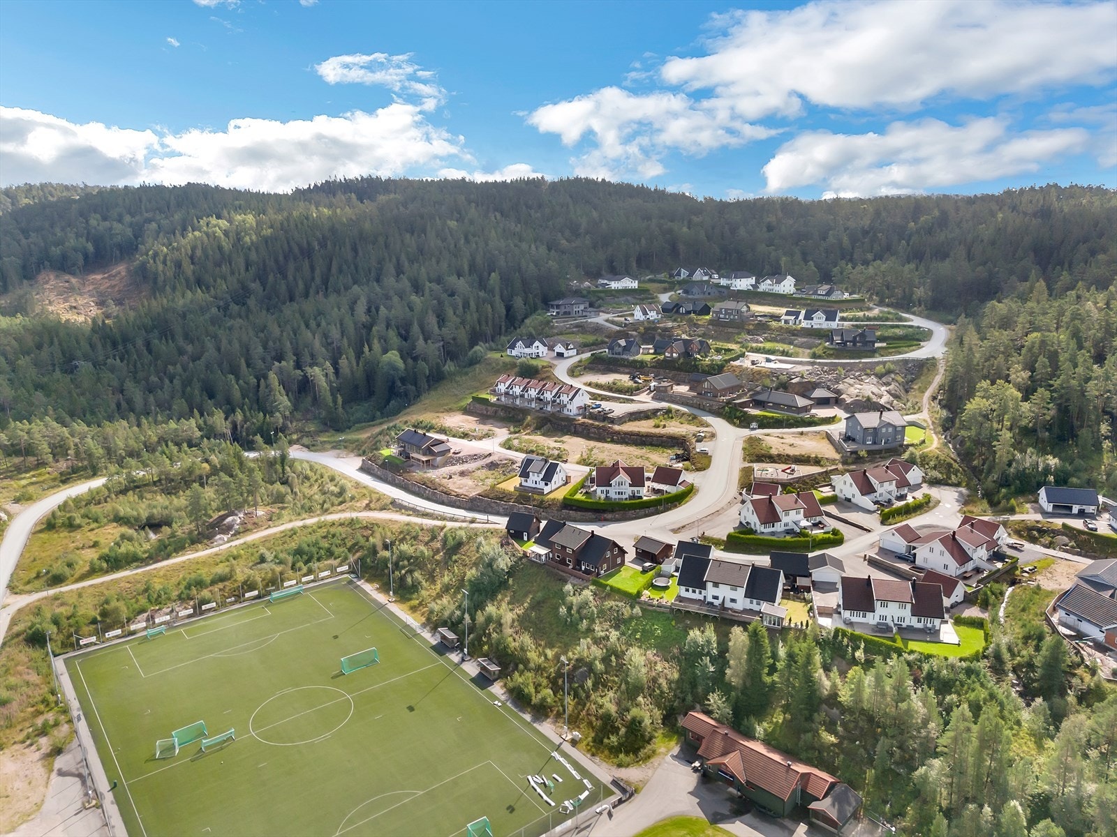 Velkommen Hommelia - nytt flott boligfelt i naturskjønne omgivelser - 8 ledige tomter! Galleribilde