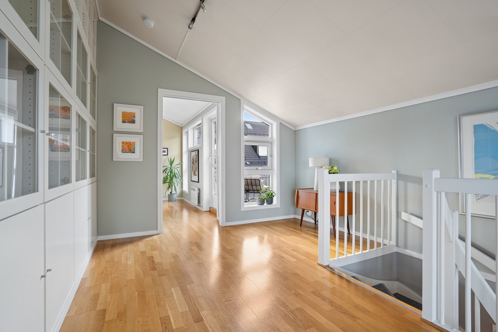 God takhøyde som skaper en god romfølelse. Galleribilde