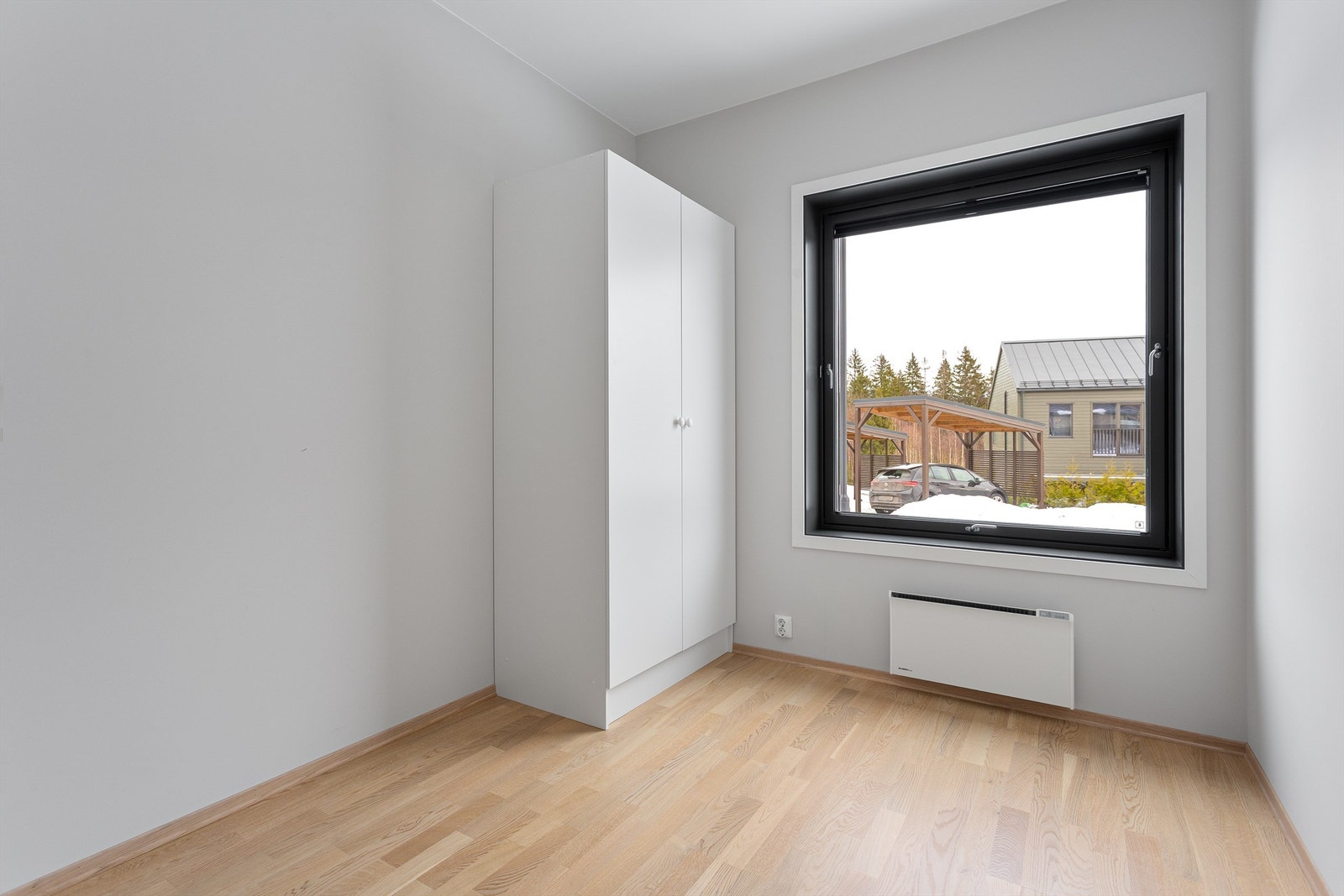 Det andre soverommet egner seg godt som barnerom, gjesterom eller kontor. Galleribilde