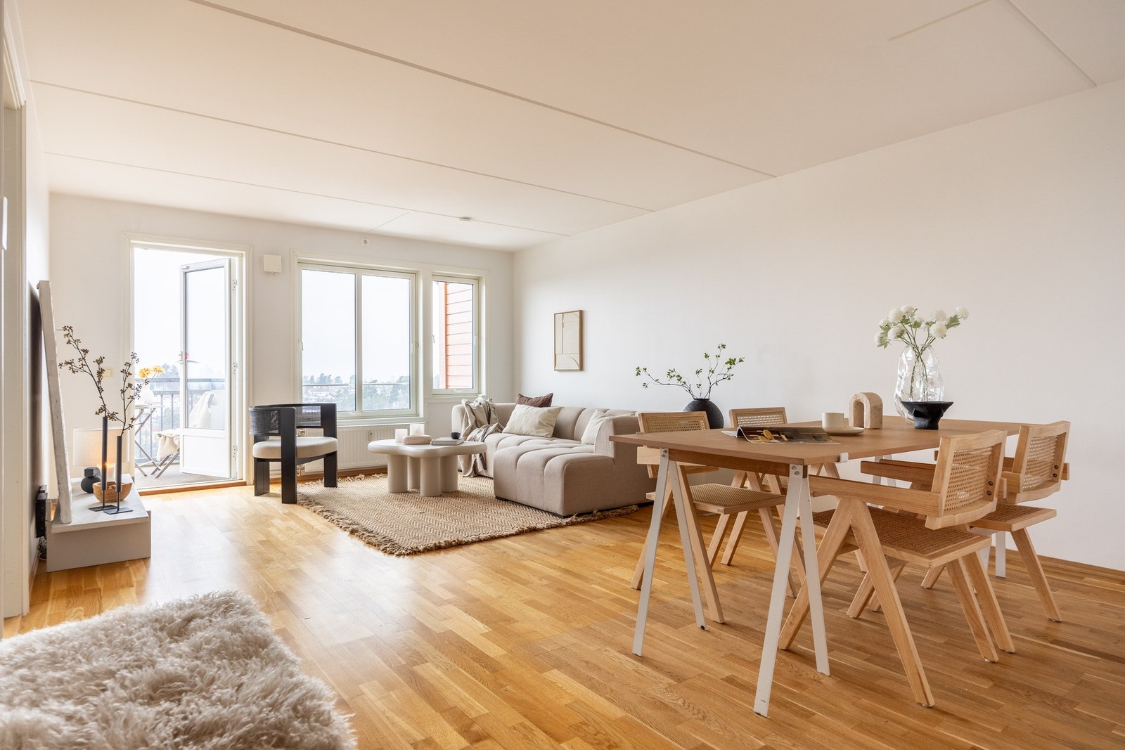 Gamle Bygdevei 178 presenteres av Mekleriet ved Charlotte Marie Bårdsen. Foto: Daniel Bergsagel. Galleribilde