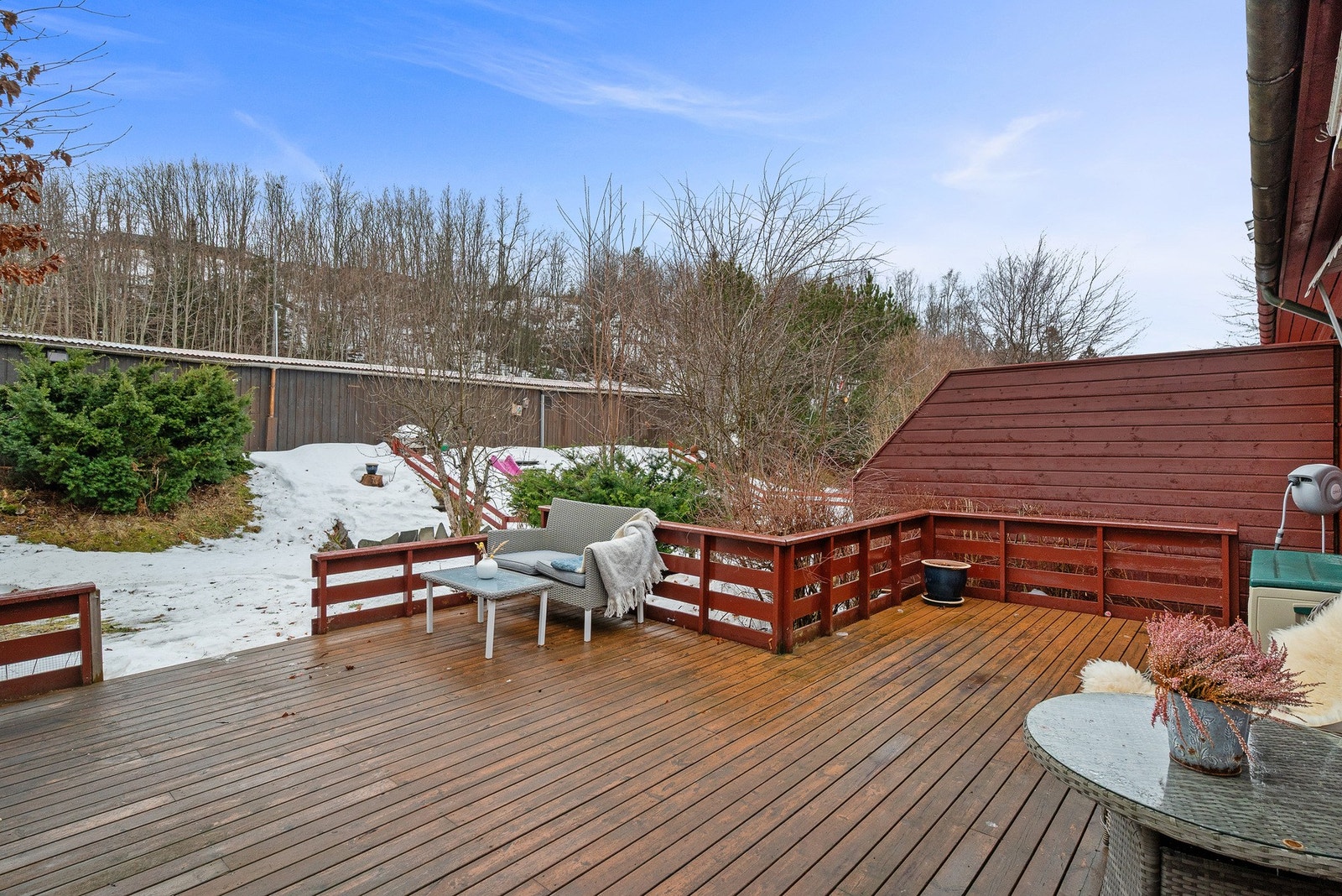 Her har dagens eier opparbeidet en liten grønnsakshage. Galleribilde