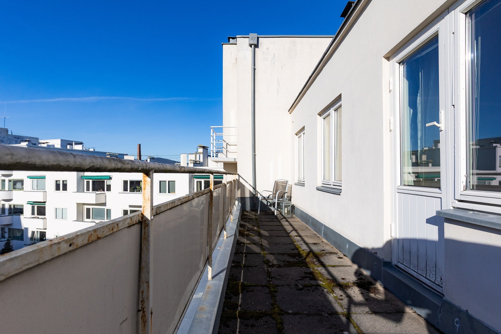 Vestvendt terrasse på ca. 13 kvm Galleribilde