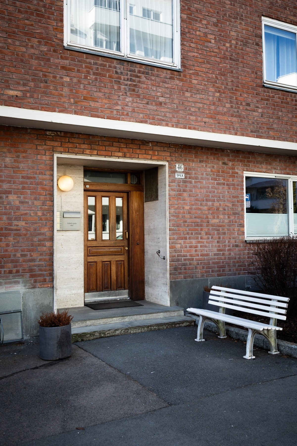 Det er planlagt oppussing av inngangspartiene Galleribilde