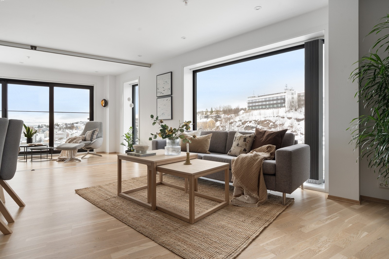 En stor og flott 3-roms selveier i populære Solseilet i Tromsø sentrum.