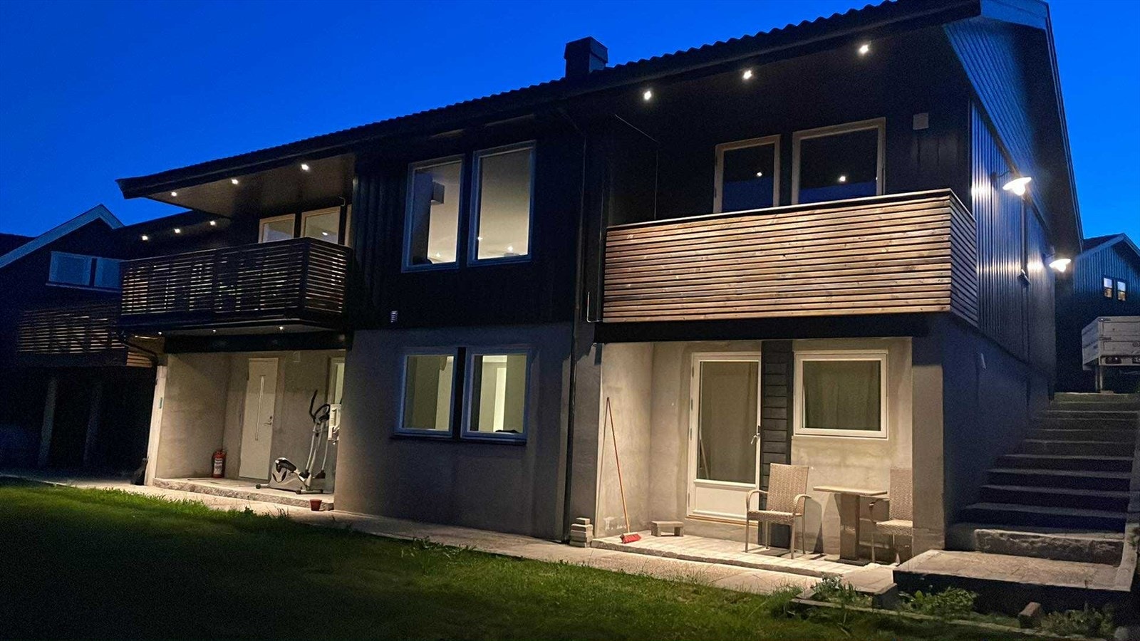 Egen inngang i underetasjen, mange muligheter. Galleribilde