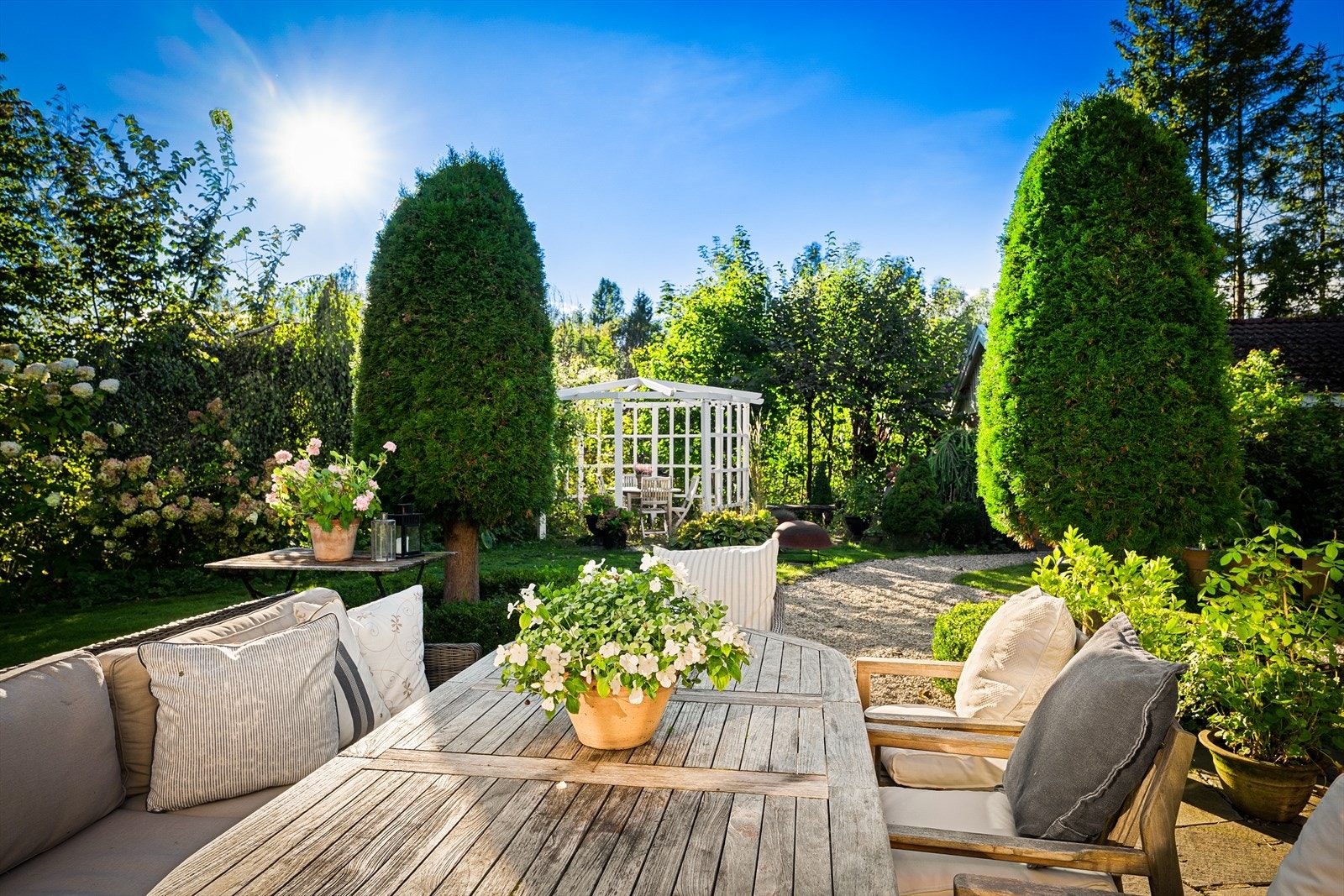 Boligen ligger usjenert til og tilbaketrukket i et rolig og familievennlig Galleribilde