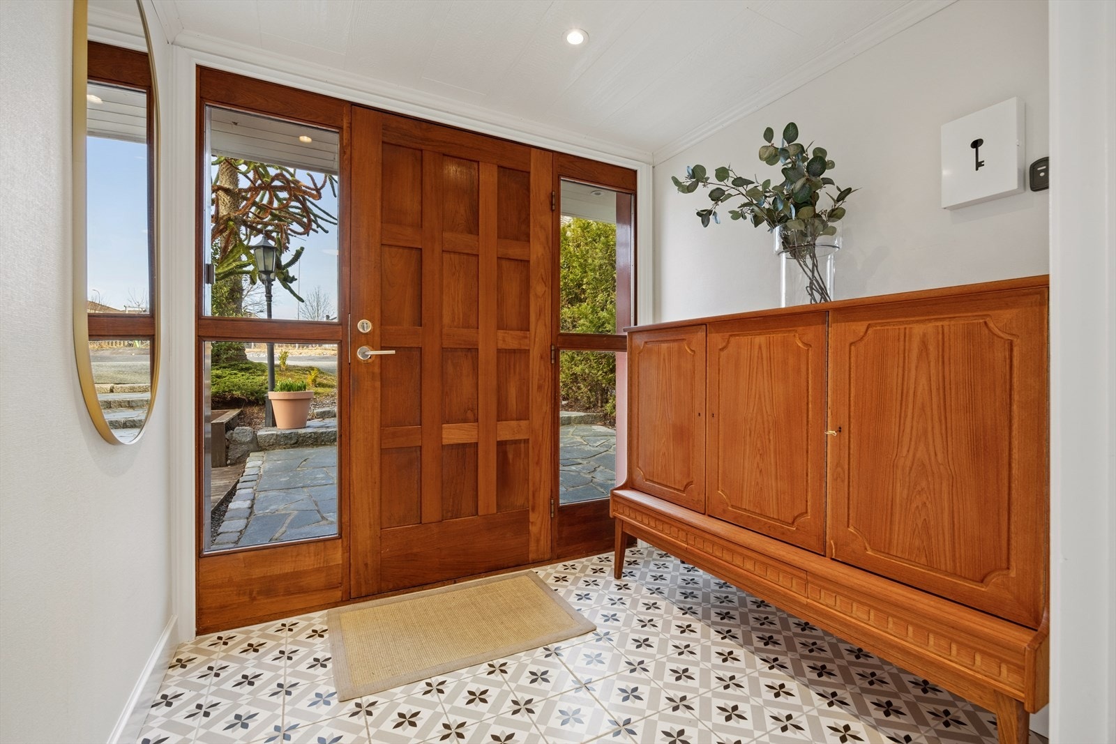 Trivelig entrè som ønsker deg velkommen inn! Galleribilde