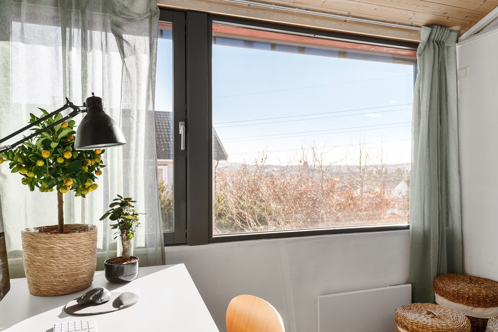 Rommet kan enkelt innredes etter behov enten som soverom eller kontor. Galleribilde