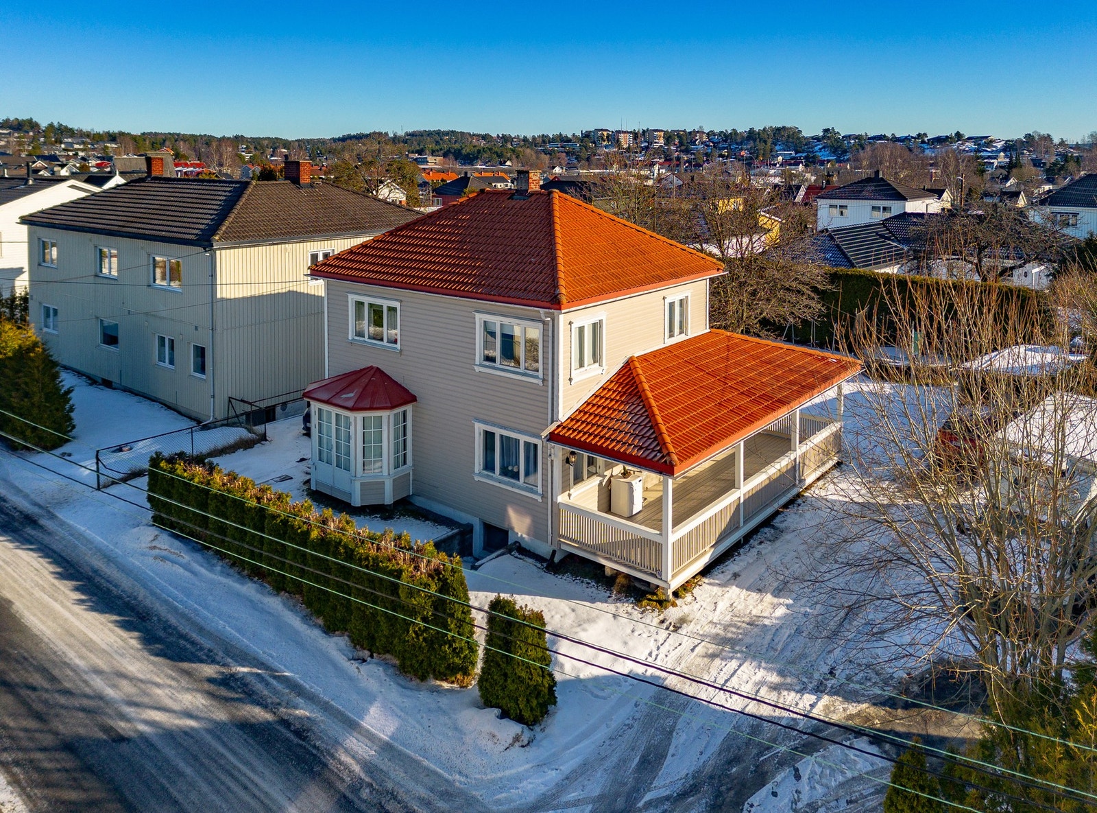 Eneboligen har fin beliggenhet i et populært og sentralt område. Galleribilde