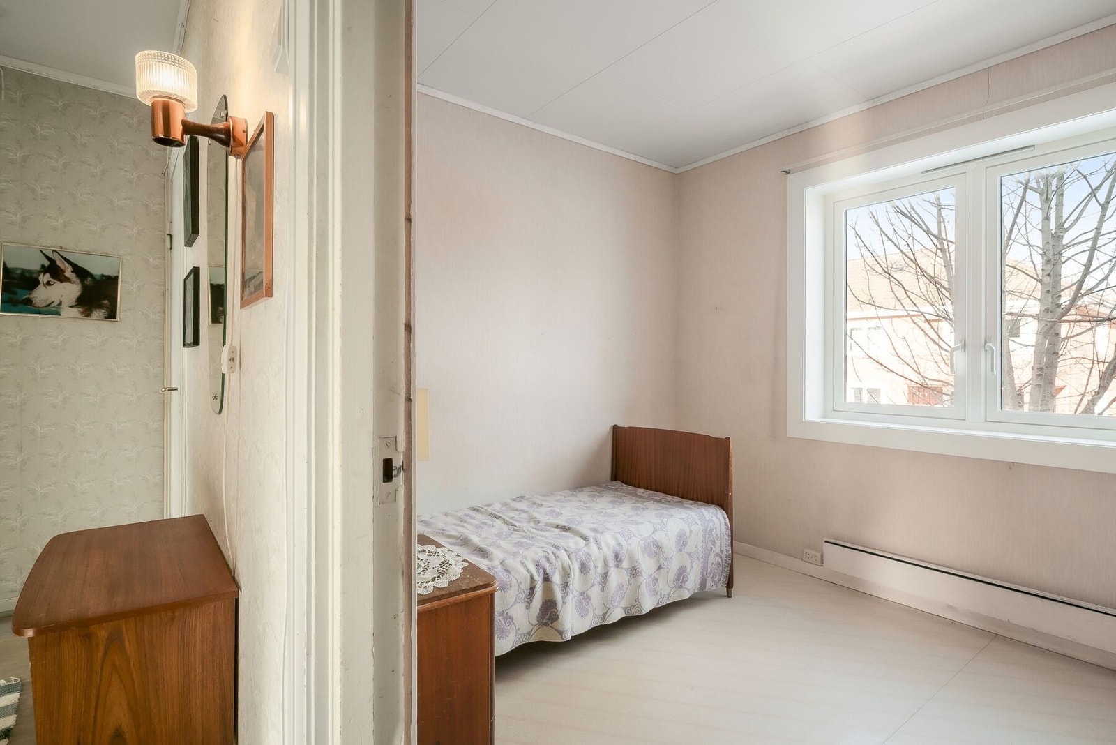 Det ble i 2019-2020 satt inn nye vinduer i regi av borettslaget. Galleribilde