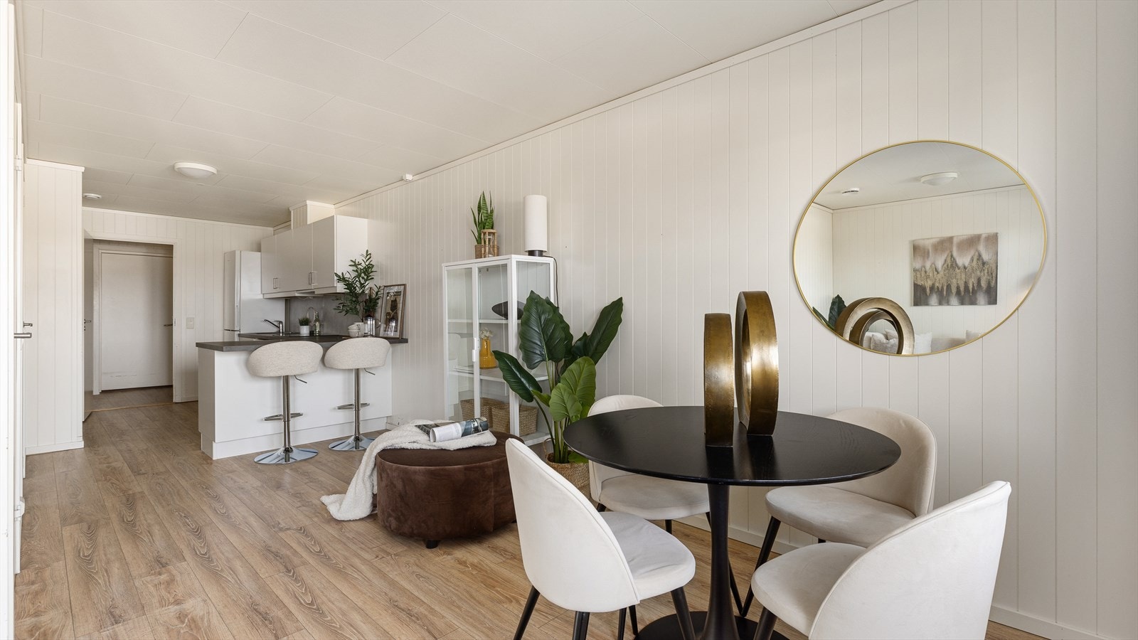 Det er vannbåren varme og balansert ventilasjon i leiligheten Galleribilde