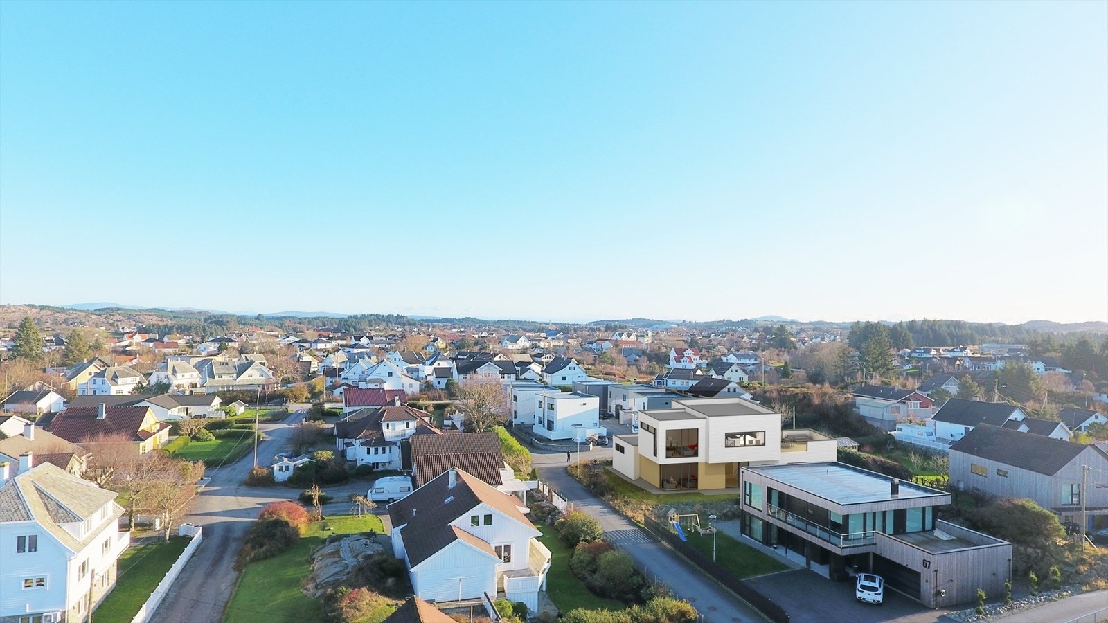 Her bor du i et attraktivt boligområde, utviklet i nyere tid med mer bebyggelse. Blindgate og lite gjennomgangstrafikk. Galleribilde