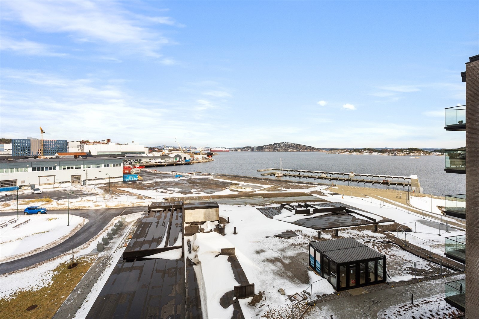 Området er under utbygging og her kommer det flere flotte leilighetsbygg. Båthavn med mulighet for kjøp av båtplass. Galleribilde