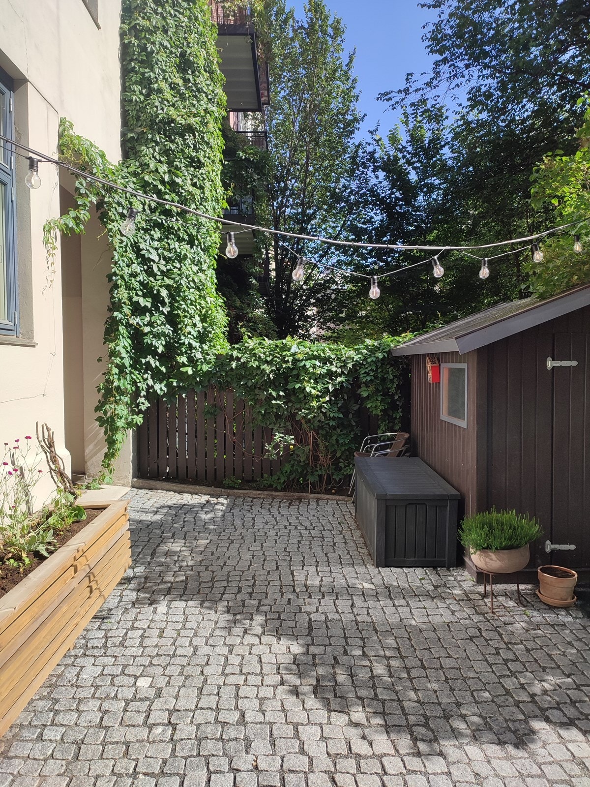 Et flott uteområde som gir et godt førsteinntrykk. Galleribilde