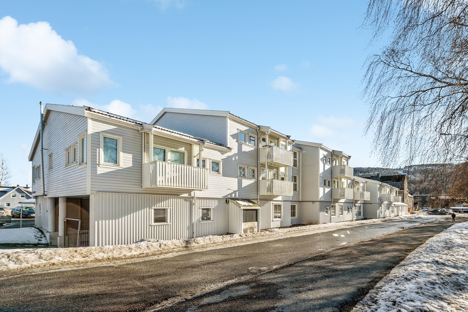 NBBO Eiendomsmegling v./ Thora Elise Dahl ønsker velkommen til visning i Rødskoggata 3! Galleribilde