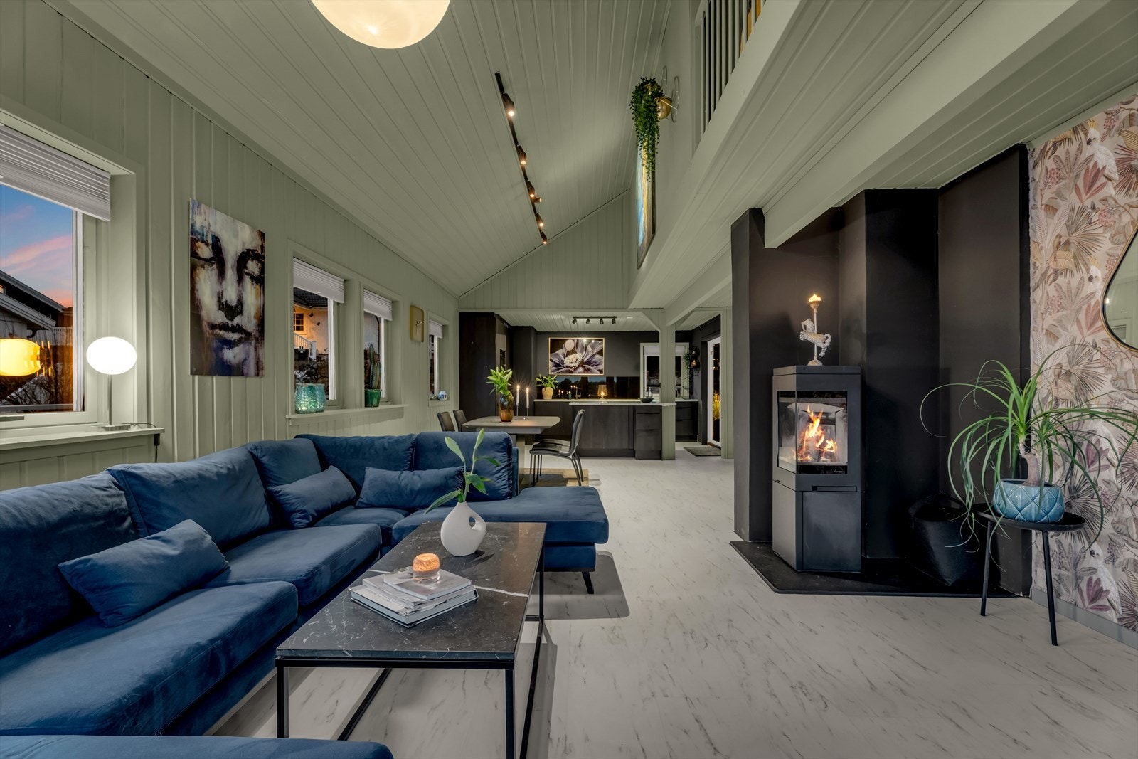 En luft-til-luft varmepumpe sørger for effektiv oppvarming. Galleribilde